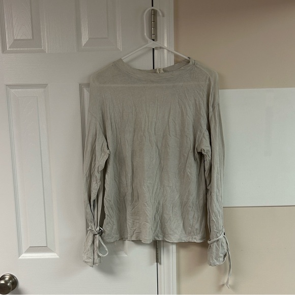 White Crow Tops - White Crow Long Sleeves Top with Tie Sleeves